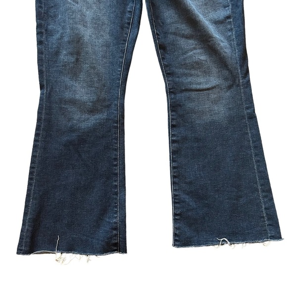 7 For All Mankind Jeans Womens 31 Highwaist Slim Kick Ankle Distressed Raw Hem - Picture 5 of 15